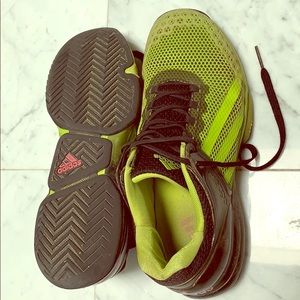 Adidas ubersonics 2 tennis shoes